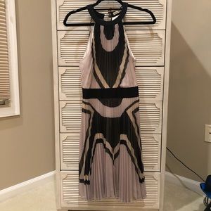 Printed halter pleated dress